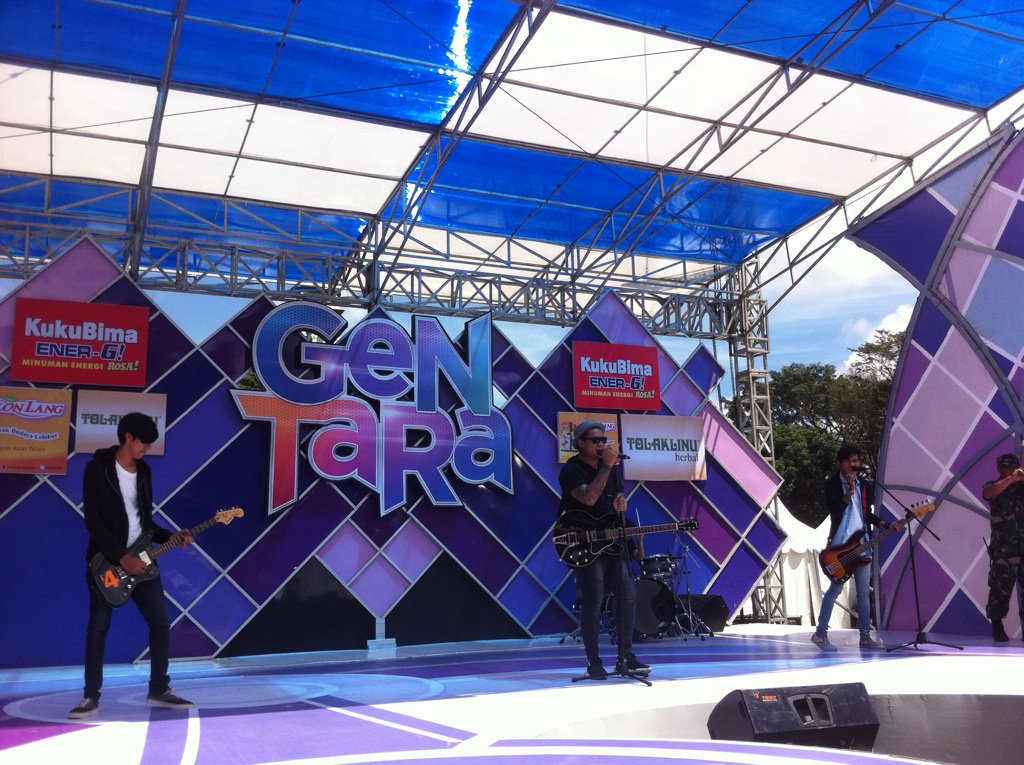 myLASTCHILD's tweet photo. Terima kasih Salatiga! Bwt yg dirumah, tunggu tgl tayang nya di @gentaramnctv_ @Official_MNCTV ya! https://t.co/V2QEtnlZgZ