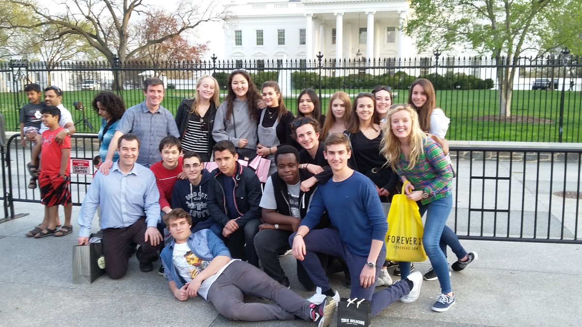 HaileyburyMaths's tweet photo. The White House, retail moments and even a bit of street chess in NY https://t.co/yhHaCRyp7e