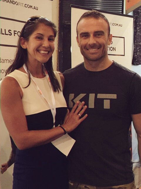 harnessdhashtag's tweet photo. SO #AWESOME to hangout with the #humble & lovely #commandofit #commandosteve @CommandoSteve π we talked #resilience https://t.co/QLSEHNZ7dS