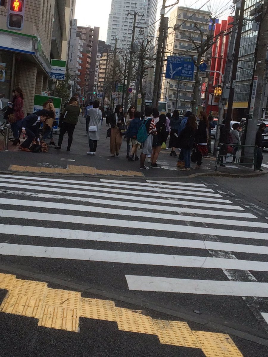 Naoto_J_S_B_'s tweet photo. そうだなぁ

常識のないfamは

｢痛fam｣って呼ぼうか😎😎😎

#広まれ https://t.co/77whmjHEY6