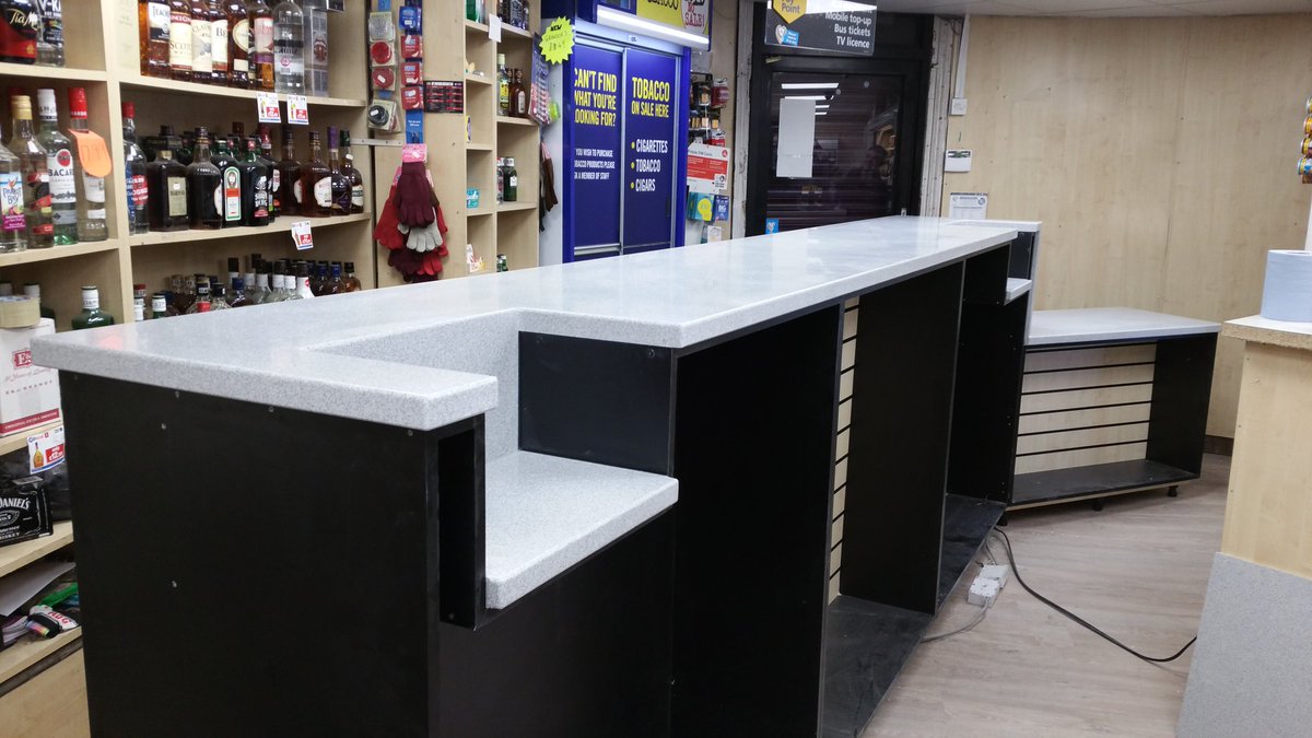 SheffieldSolid's tweet photo. Corian counter top, installed last night in Sheffield...👌  #sheffieldsolidsurfaces https://t.co/TjPHA4lCQ6