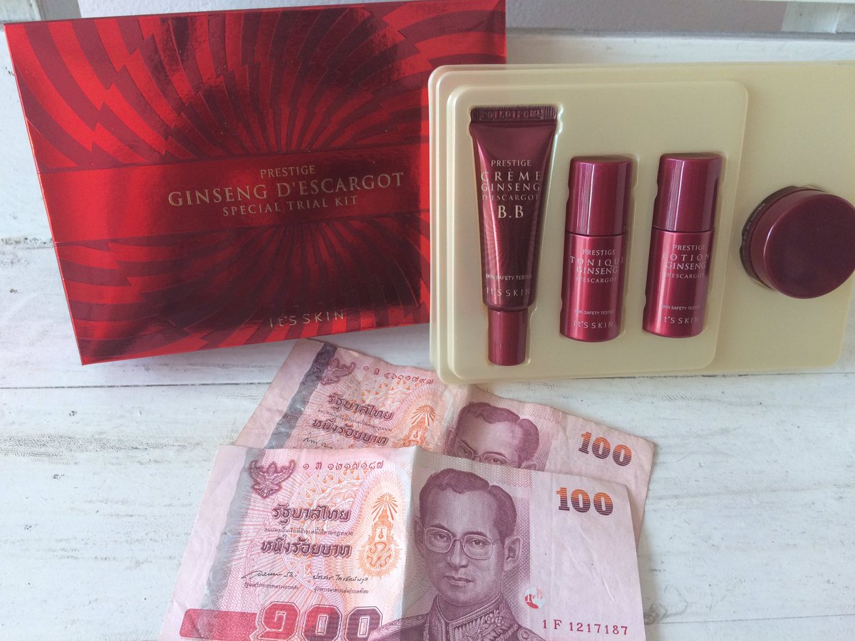 PammiiB_G7's tweet photo. แจกครีมเซ็ทนี้ของ It's skin กับเงิน 200 บาทค่ะ ผู้โชคดี2ท่านนะคะ รีเลย รีอย่างเดียวค่ะ! #FLY4THWIN https://t.co/9RA44RFRBZ
