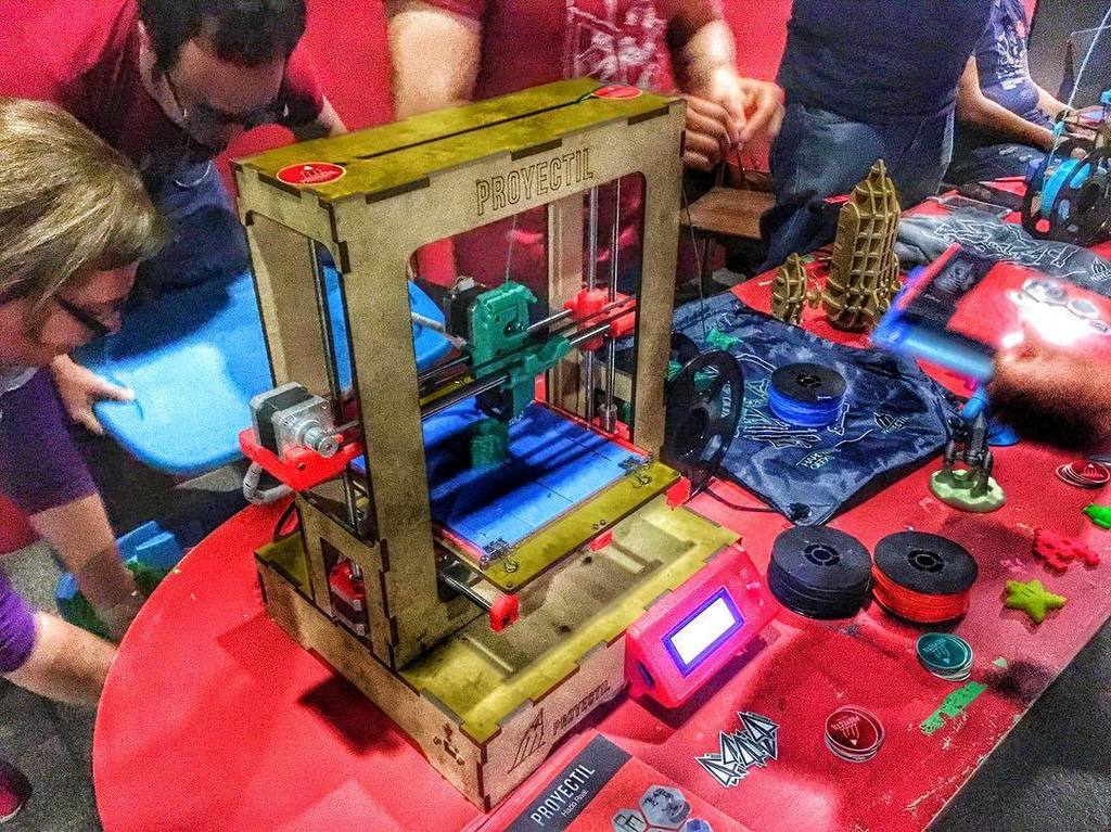 insta_arduino's tweet image. ift.tt/1ZVl9ZM - #genuino #arduino #genuinoday2016 #mexicocity #mexico #igaddict… ift.tt/1RWEsvD