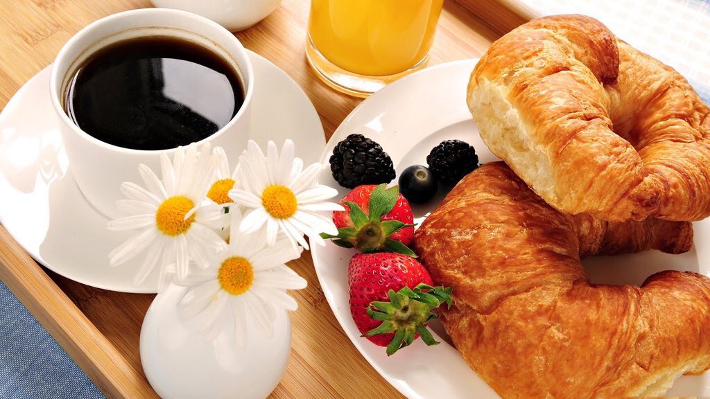 manduca_la's tweet photo. Desayuno especial para mis #manduqueros favoritos @RuthRuthpindado @CarmenJ54472515 @lauraji58004093 os apuntáis??? https://t.co/C7fvEpaBMb