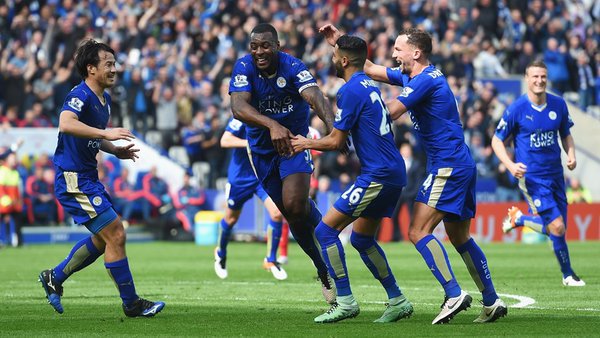 DZfoot's tweet photo. Mahrez et Leicester peuvent le faire gagner la Premier League https://t.co/wvxttiKFW6