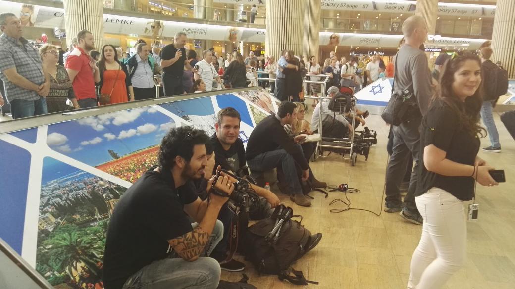 מחכים למשיח