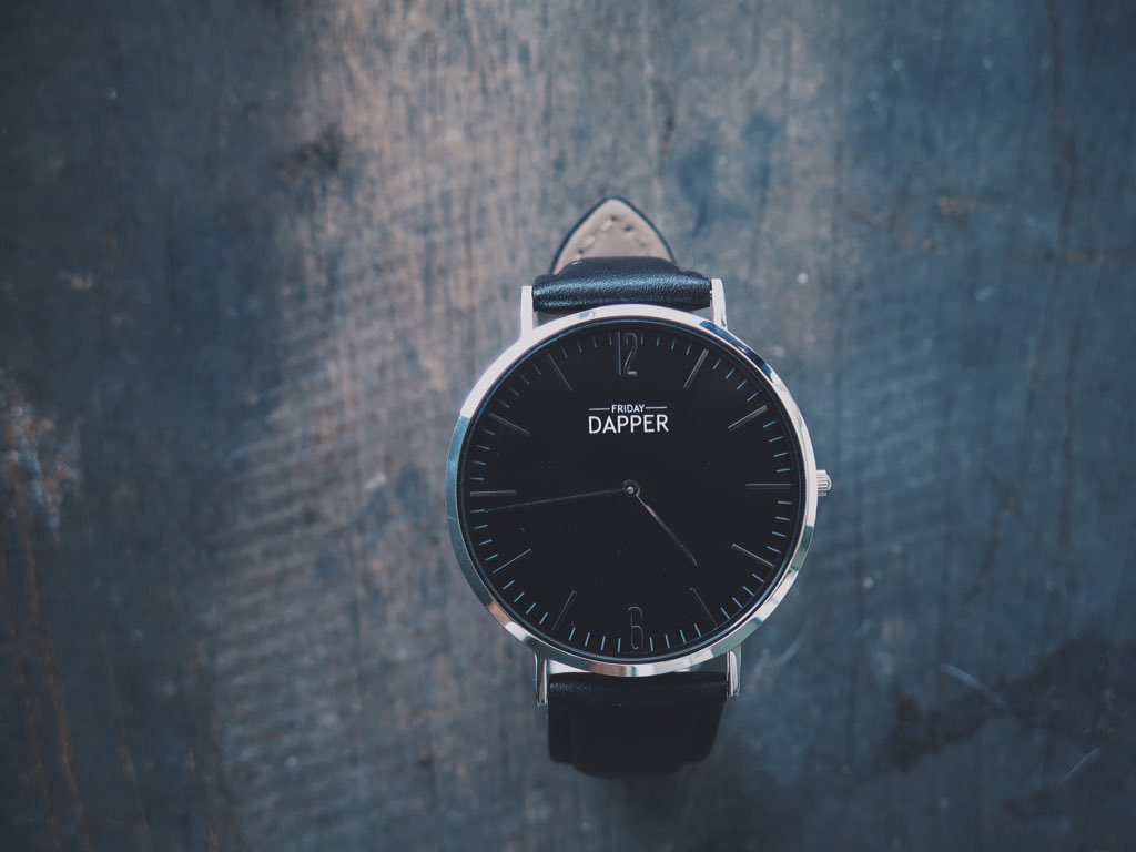 dapperportal's tweet photo. Classic style. Affordable luxury https://t.co/LTYkogEd3A https://t.co/Vhn84rraKL