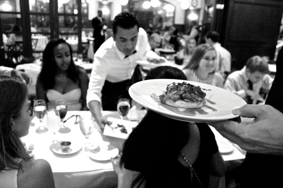 LHommageDC's tweet photo. Experiencing “service à la française”, you feel like you’re getting the royal treatment. 
https://t.co/xgJ6E4upH1 https://t.co/t6DcGz6Aw1