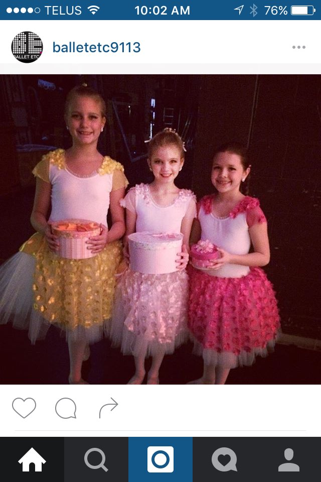 BalletEtc140's tweet photo. Ribbons and bows π #udchamilton https://t.co/gPdNAKRPId
