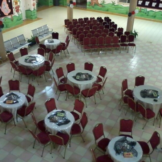 أغراضنا جديده واسعارنا منافسه