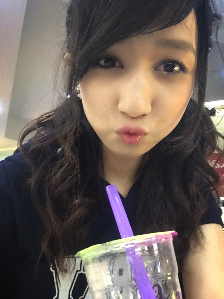 ayanashb0306's tweet photo. Oyasumianchan^^ 
Besok bahasa indonesia jadi mau tdr lebih cepet~ 
Jangan lupa berdo semoga mimpi indahh~
Love you😘 https://t.co/F0abEuyKFy