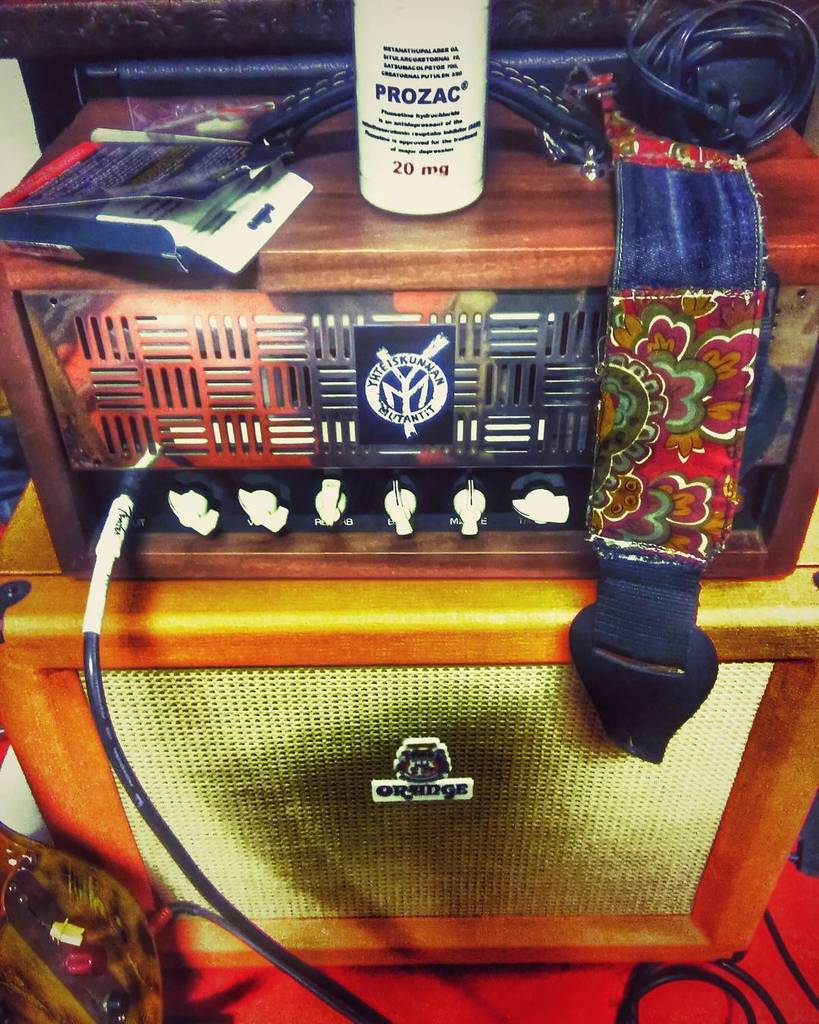 JennaTilveran's tweet image. herravarjojenherra | instagram.com/p/BDu-ZajSyqR/ | Prozacrock! 📷@herravarjojenherra #herravarjojenherra #matamp #matam…