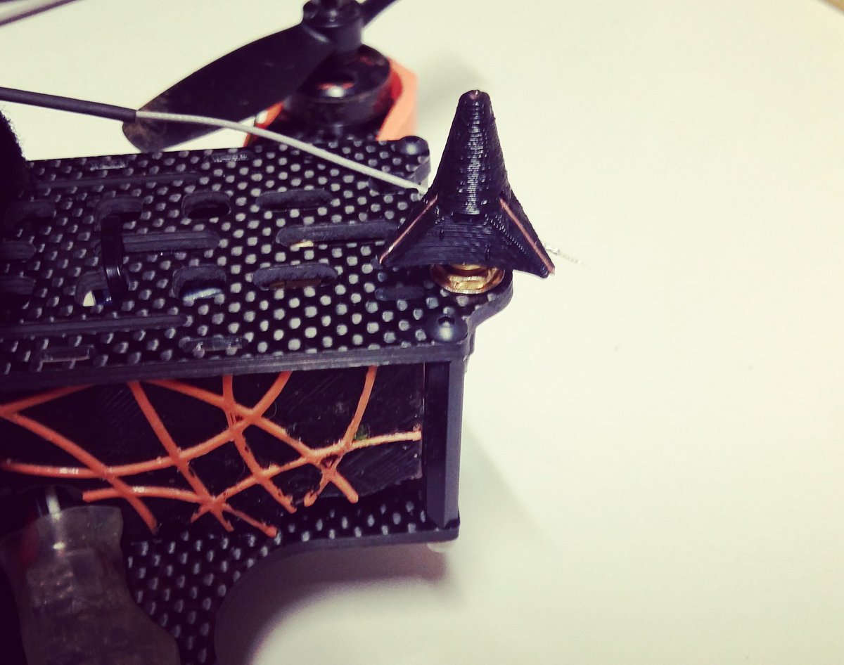 Hopson_SRC's tweet photo. FL 5.8 de la fabrique circulaire. TOP
#fpv #drone #mutlirotors #racer_fpv https://t.co/MyS3YYmuxm