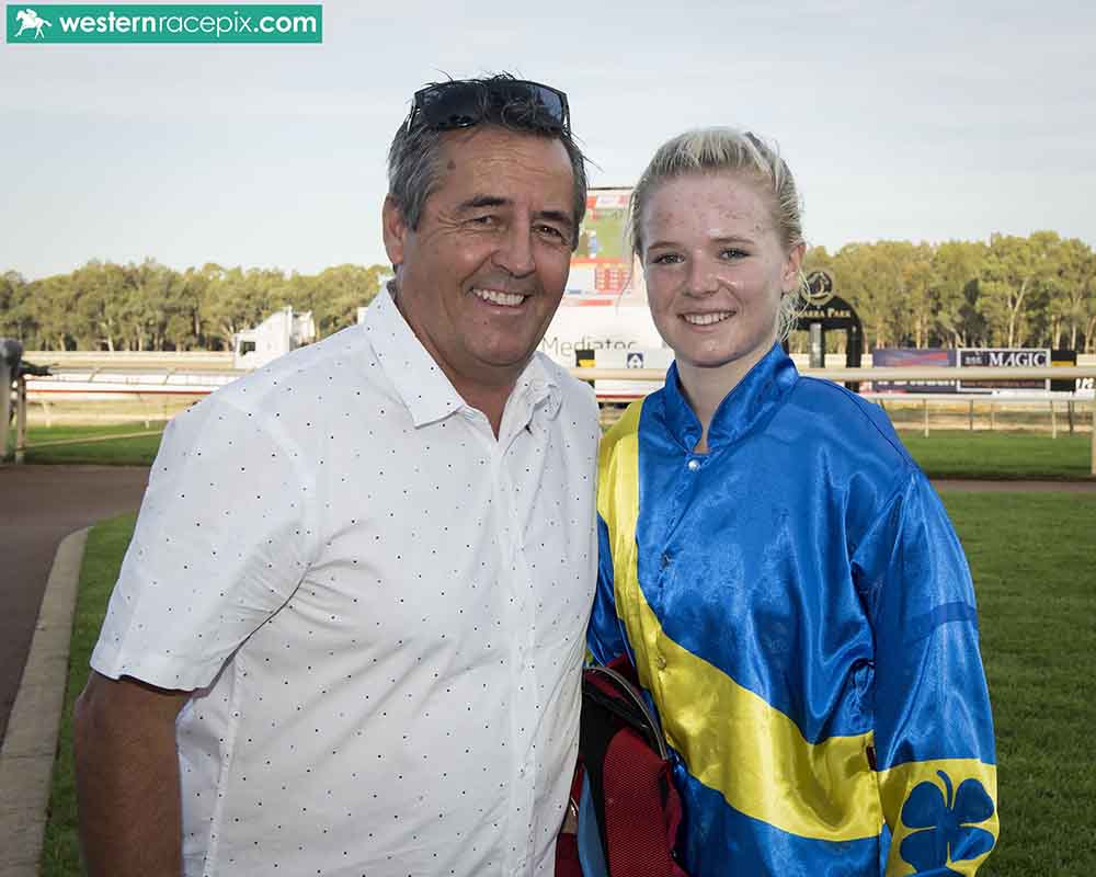 Western Racepix tweet media