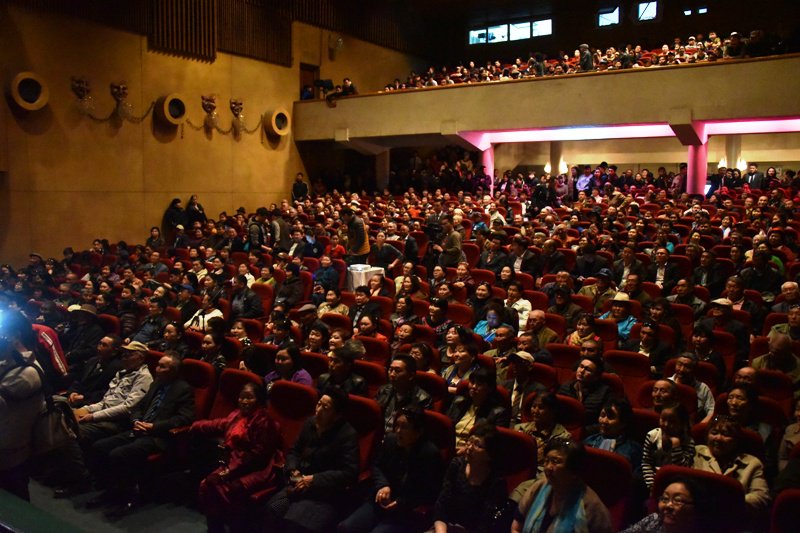 УИХ-ын дарга З.Энхболд Дархан-Уул аймгийн иргэдтэй уулзалт хийв open.parliament.mn/content/8897.h…