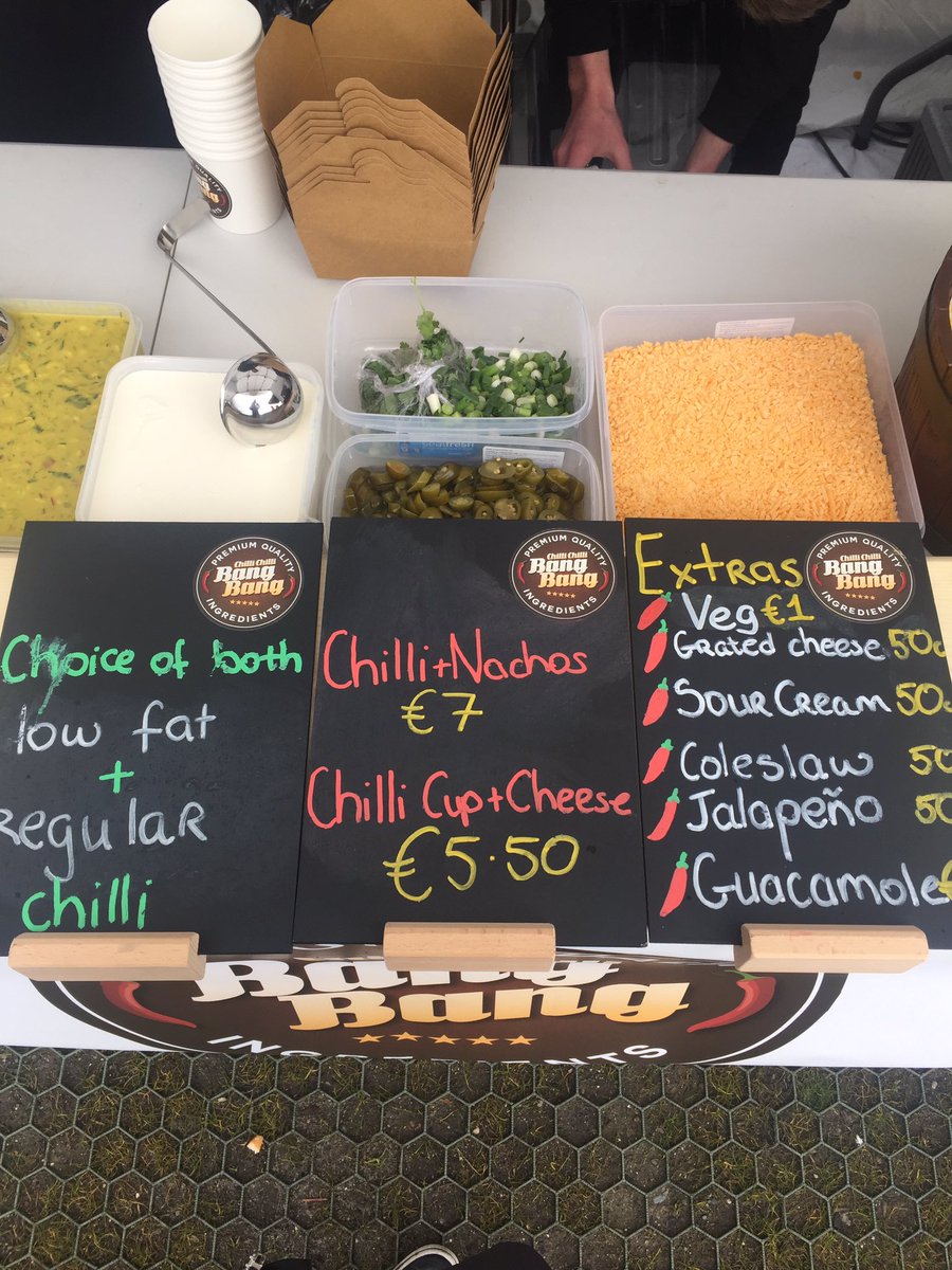 ChilliChilli2's tweet photo. @nickycosgrsve Hi Nicky 👋🏽 this is our menu for the day. Looking forward to seeing you today #marleypark #food https://t.co/oUPGDt5UHI