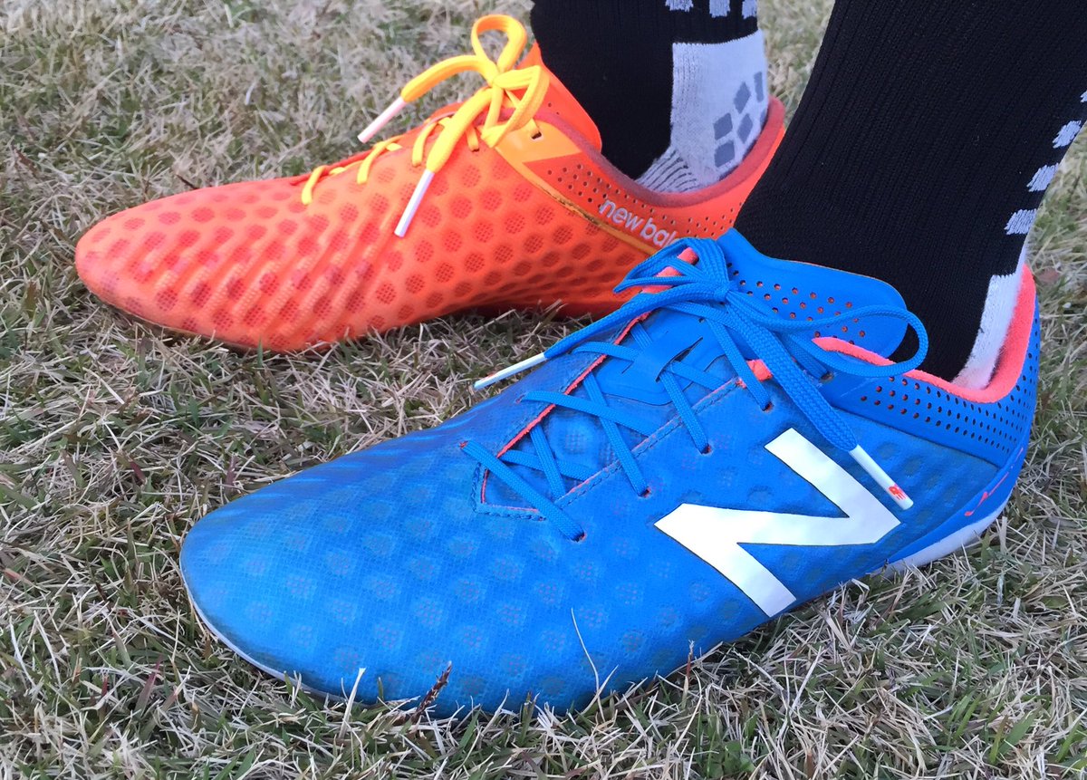 サッカースパイク Kohei Sblog Twitter ನಲ ಲ ニューバランス サッカースパイク Visaro Pro Fg Hg 左右色違いセルフトリックス ビザロ Tricks 槙野スタイル Nbfootball T Co Kgvj4hjpbv
