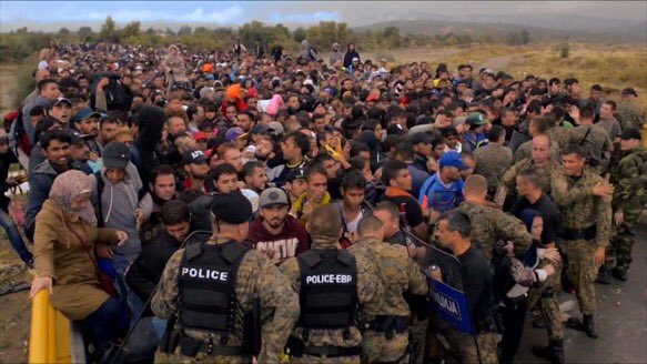 Raquel_Marti_'s tweet photo. No es una crisis humanitaria, es una crisis de humanidad y de valores. https://t.co/oaqPi8Y1s1