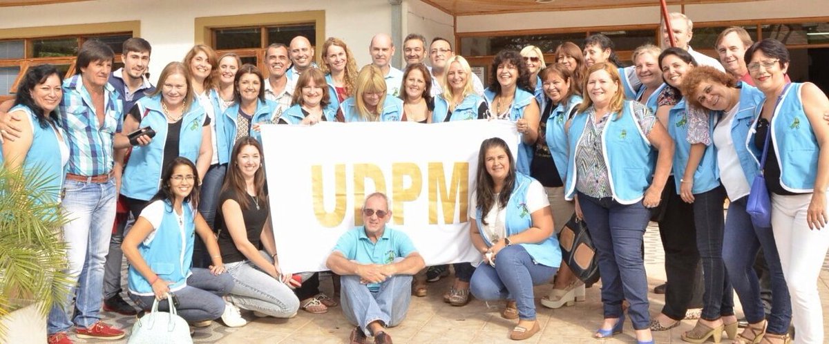 #hoy 20 hs,van a #BsAs los docentes misioneros #MovilizacionNacionalyParo4Abril #CTERA <a href="/udpm_misiones/">UDPM</a> <a href="/soniaalesso1/">Sonia Alesso</a>