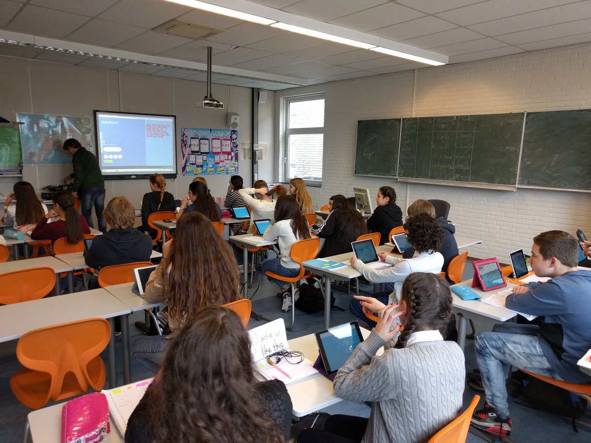 Vanmiddag om 14:20 zijn we op <a href="/lifestyle_rtl4/">LifestyleXperience</a> RTL 4 zijn we op TV met @BCenschede! lessonup.io