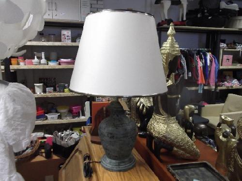 Kringloop2Life's tweet image. letswebshop.nl/module/aanmeld… Aanbod Kringloop SecondLife via LetsRecycle: Lamp €20,00 letswebshop.nl/module/adverte…