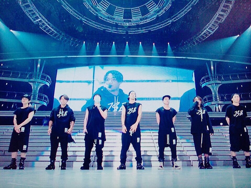 a_ayaldh5's tweet photo. はやくlive行き���いな😩😩 https://t.co/Epfd7nvJ9R