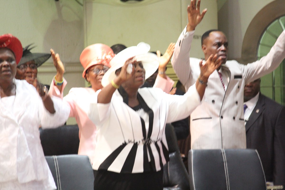 rccghq's tweet photo. #BuildingYourHouse #AprilThanksGivingService it was a good time in God's Presence
@PastorEAAdeboye @PastorFAAdeboye https://t.co/u6FTaPFsfs