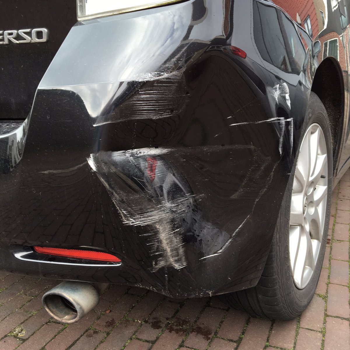 DeBoetUrk's tweet photo. Ik wens diegene een gezegende zondag schade toegebracht heeft en zijn naam er niet bijgezet heeft @wijkagtcobussen https://t.co/x5CTFarlLN