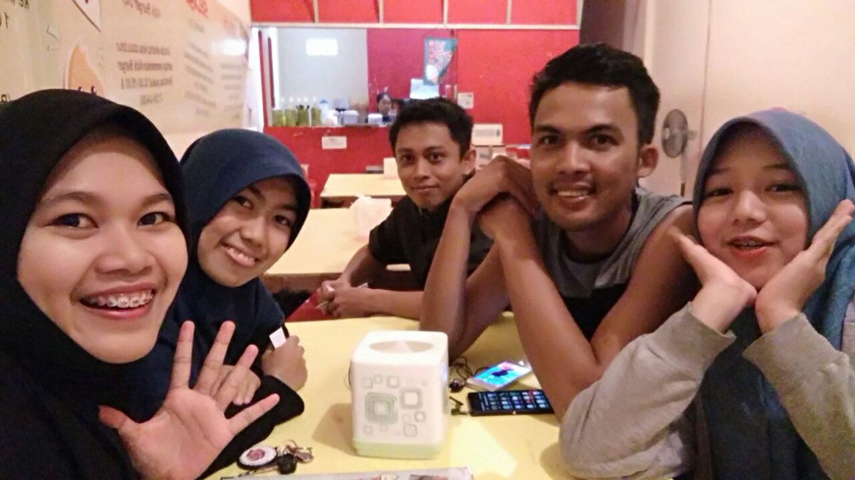 Enaknya...habis olahraga maem escereem at <a href="/TopJer_Food/">IG = topjer_food</a>