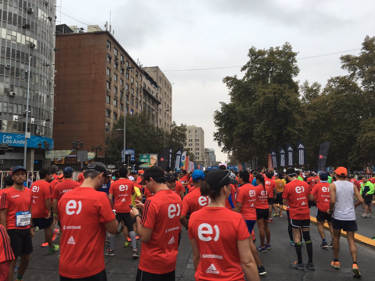Adfude's tweet photo. #MaratondeSantiago nos vamos con los 21k https://t.co/G3nzuRQYgA