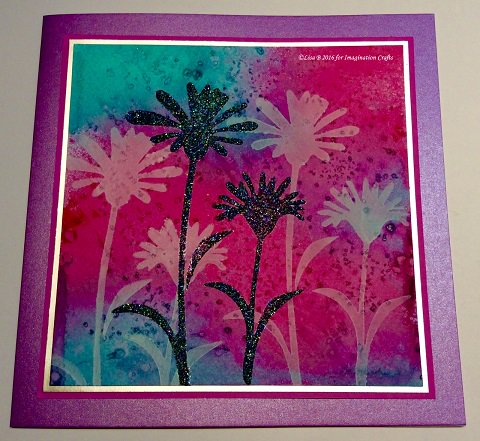 Imaginationcra4's tweet image. Gorgeous card from @LisaBDesigns on @hochanda_tv! #OneDaySpecial #mixedmedia #sprayinks