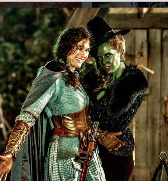 OUATSpainBlog's tweet image. ¿Con ganas de ver #OurDecay? ¡¡Nosotras sí!! 💚 #WickedIsBack #mypretties #OUAT