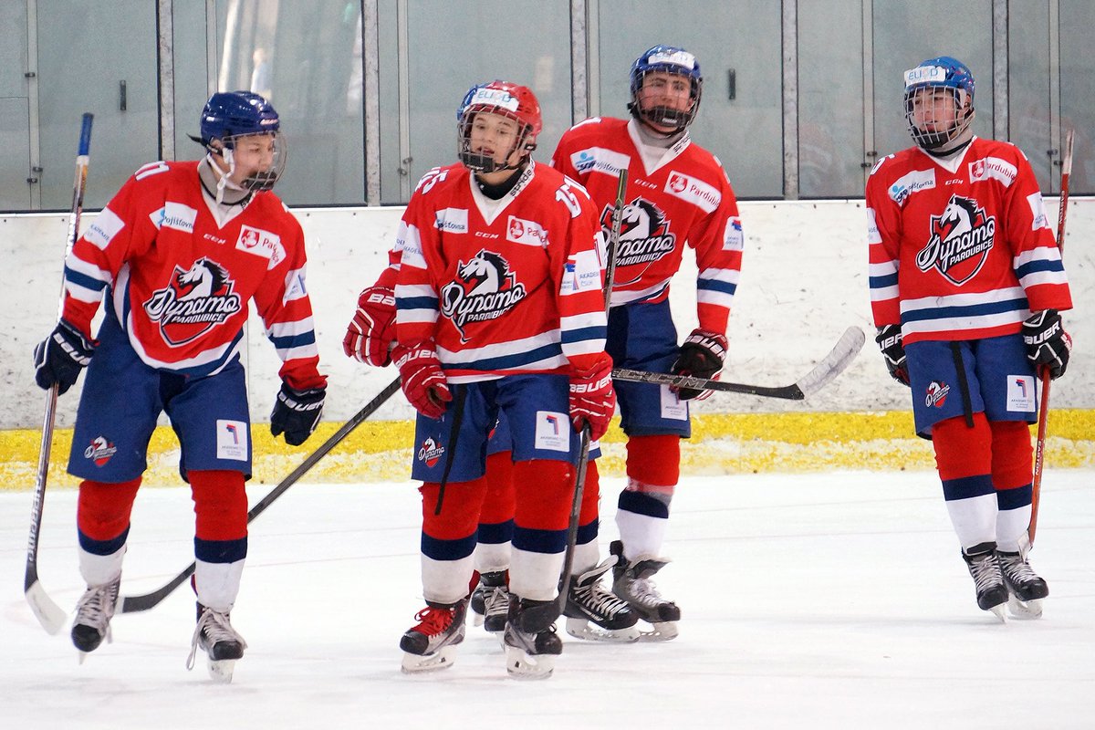 HCPCE's tweet photo. MLADŠÍ DOROST porazil i @bilitygrilbc 5:1 a vyhráli Pohár M. Hostáka. Branky #DYNAMO: #Trejbal 2, #Tobiáš 2, #Rouha. https://t.co/MaMRkhvniY