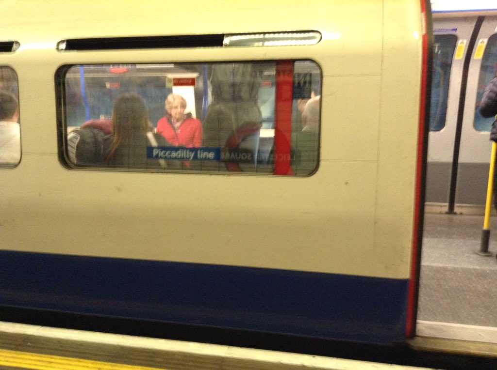 undergrndfacts's tweet photo. Friend of mine sent in some photos! Credit to @y0itsflo 🚇 https://t.co/Z5gGQI6fyw