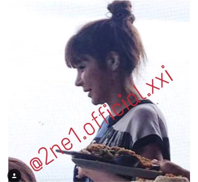 CfHbXdZVIAAlaKz.jpg:large