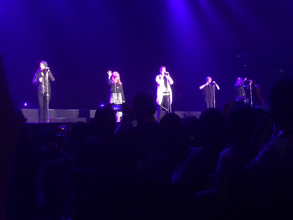_pemiten_x's tweet photo. POPSPRING 2016✨🎵

みんなカッコ良すぎてしびれた😎😎 https://t.co/M8Gz8GdzBK