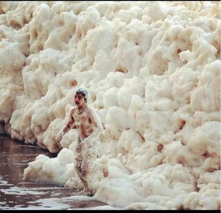 a7900a1's tweet image. هذا هو زبد البحر 👌🏼

من قال منكم: سبحان الله وبحمده ، في يوم مائة مره ، حُطت خطاياه وان كانت مثل زبد البحر 🌿