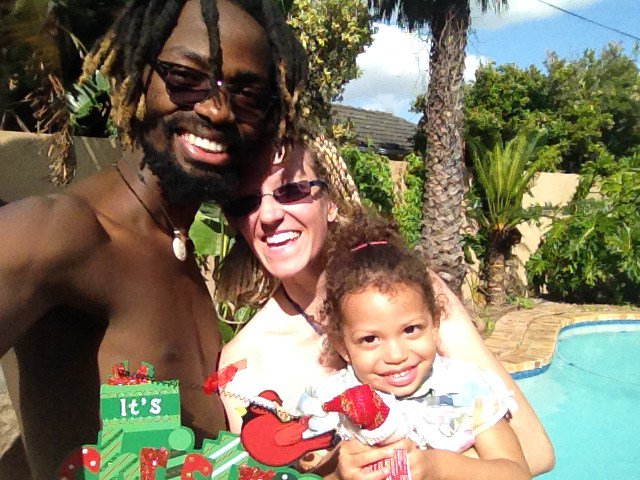UbuntuMakasi's tweet photo. 3rd Blog Post: Finally leaving SA for Mozambique! https://t.co/xFwZ0Eq5c7 https://t.co/Fx540l4ehh