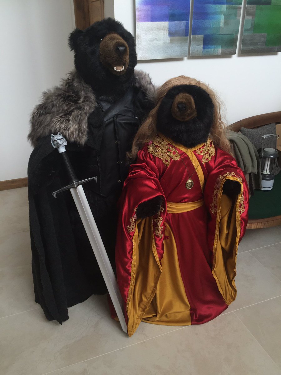 Game of Bears. Because even they are getting into the spirit  #SurrenderToGoT