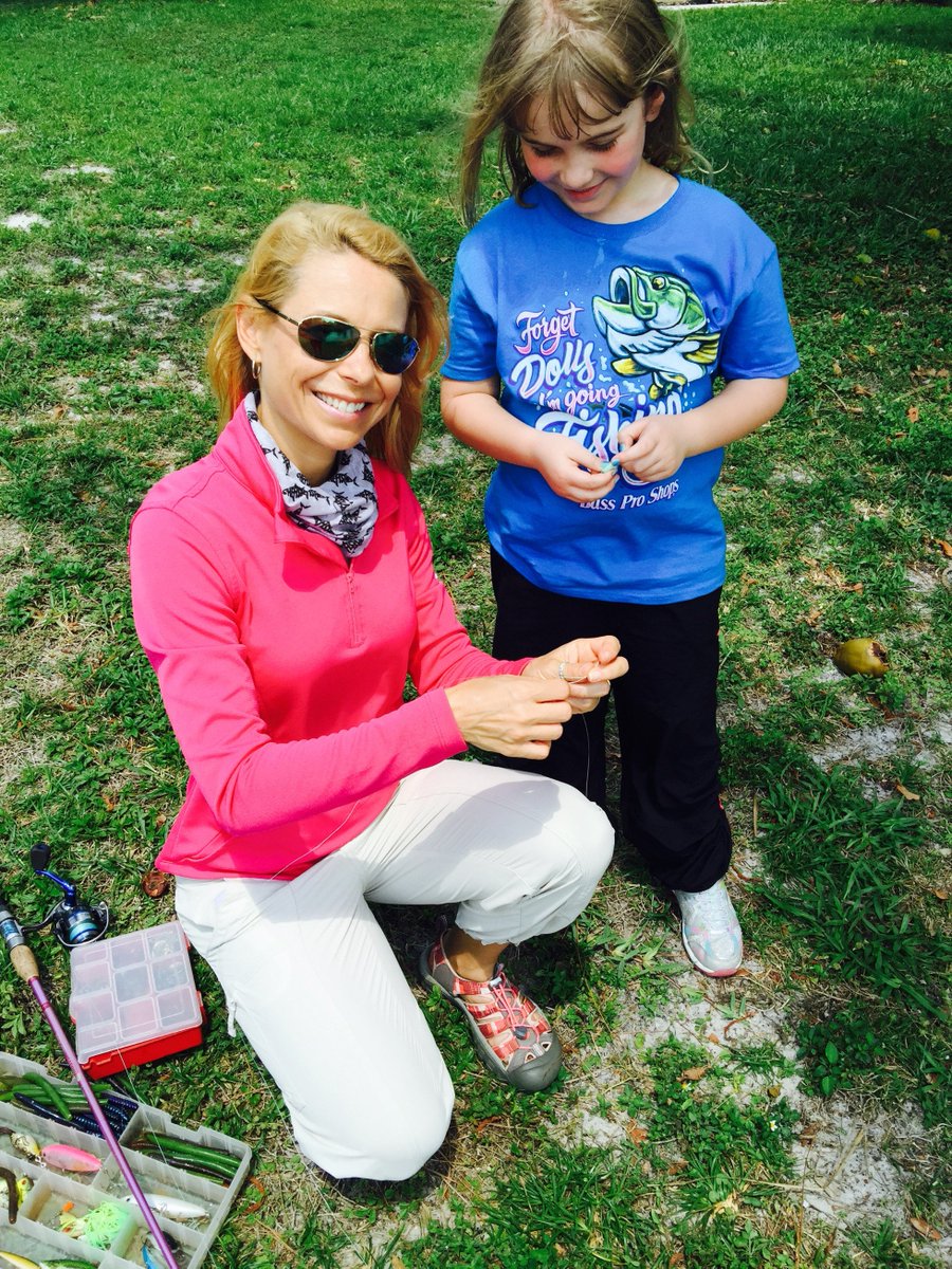 Debbie Hanson tweet media