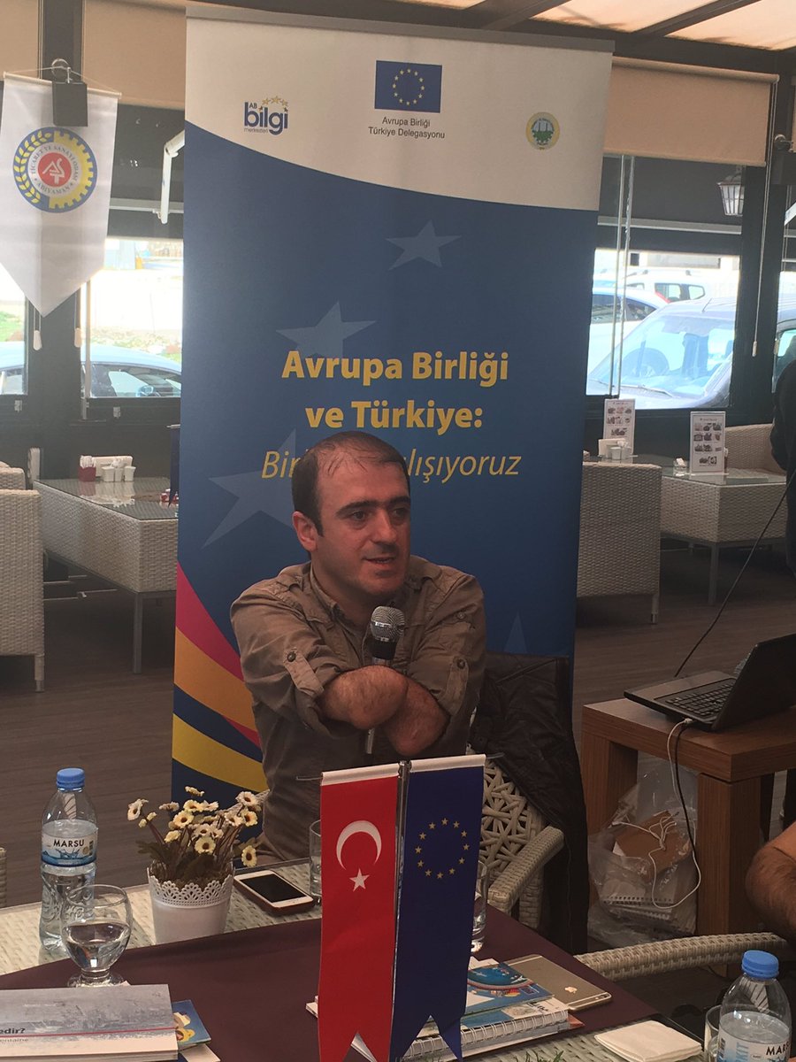 <a href="/eurodesktr/">EurodeskTR</a> Adıyaman temsilcilerinde Abdurrahman Parlar'ın AB hakkında bilgilendirmesi