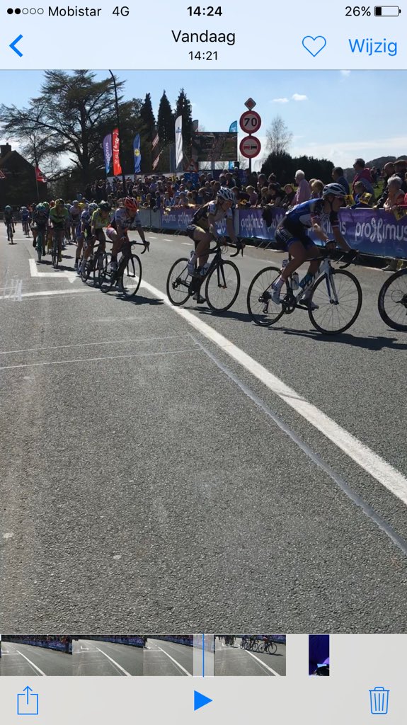 Guilldor's tweet photo. @teamTSVLA #sportivebeauties we are very proud to be your sponsor! Super prestatie op de kruisstraat 🔆✨🔆 https://t.co/wfdDVokGQw