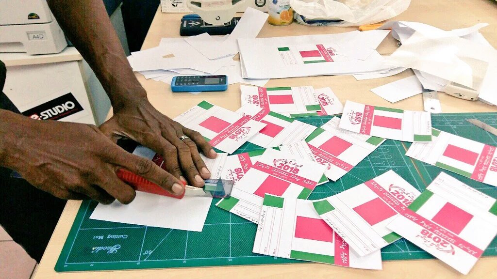 Yameen2O23's tweet photo. #LiveUpdate
#MahaasinthaBaaAtolhah
Fahuge thahyaareethah #baaru speed gai kuriyah🏻"
#RaeesYameen2018 https://t.co/Ra2zcqsRPs