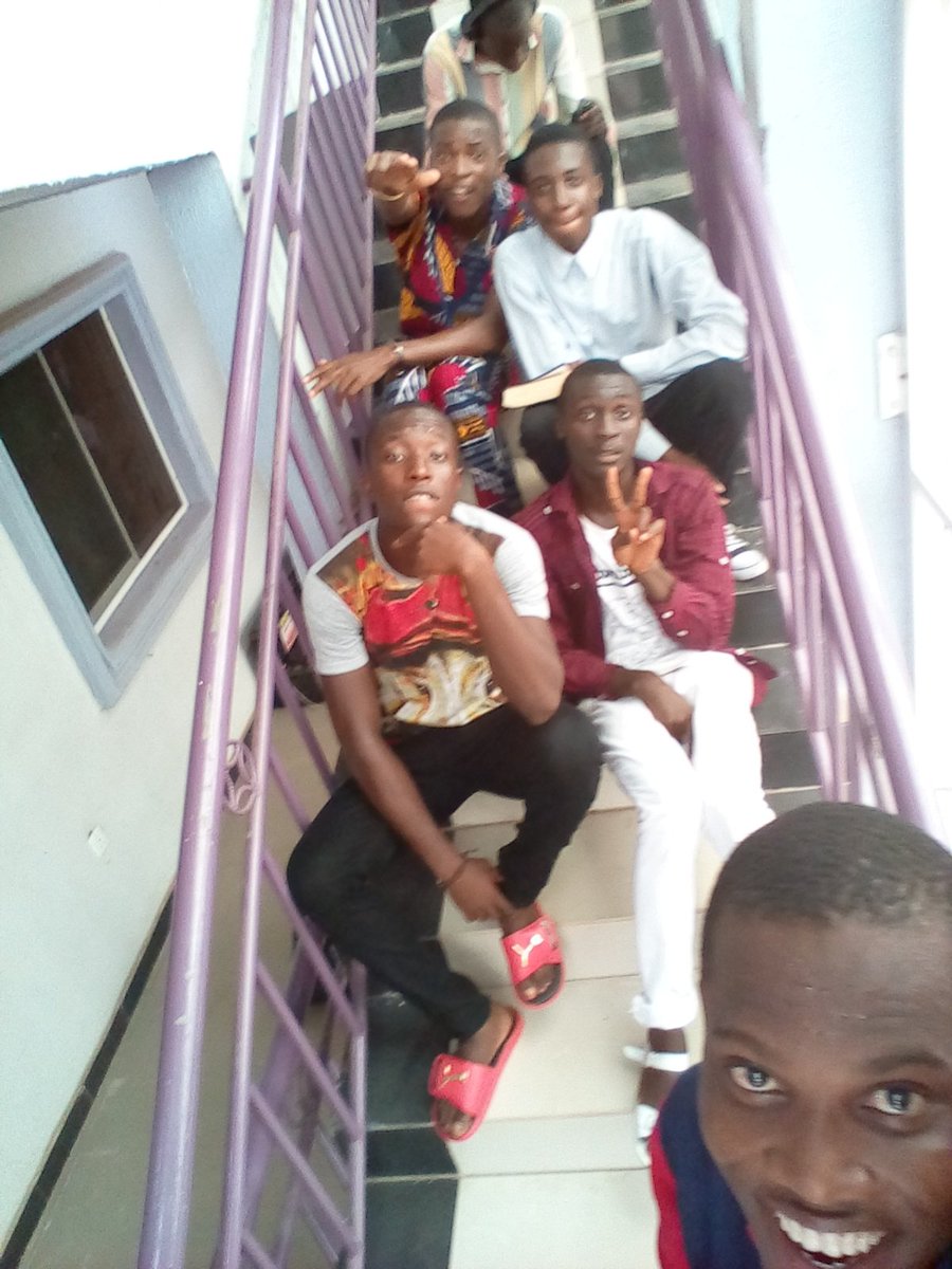AyJulius1's tweet photo. ##sudae vibes# https://t.co/gEN2IjtLe7