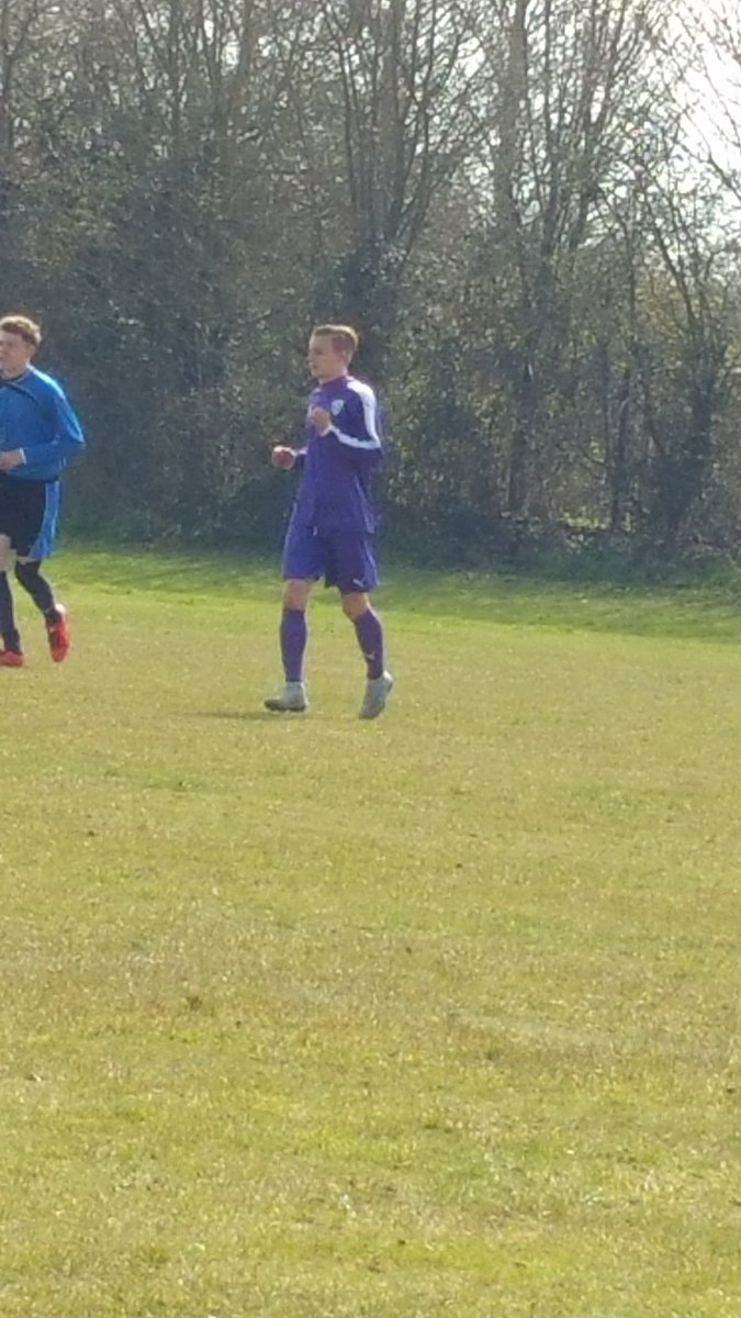 MKDonnette's tweet photo. After walking 54 miles he is now playing football kid is either a machine or a nutter! @DonsWalk @MKDonsFC https://t.co/eyETOMwwMX