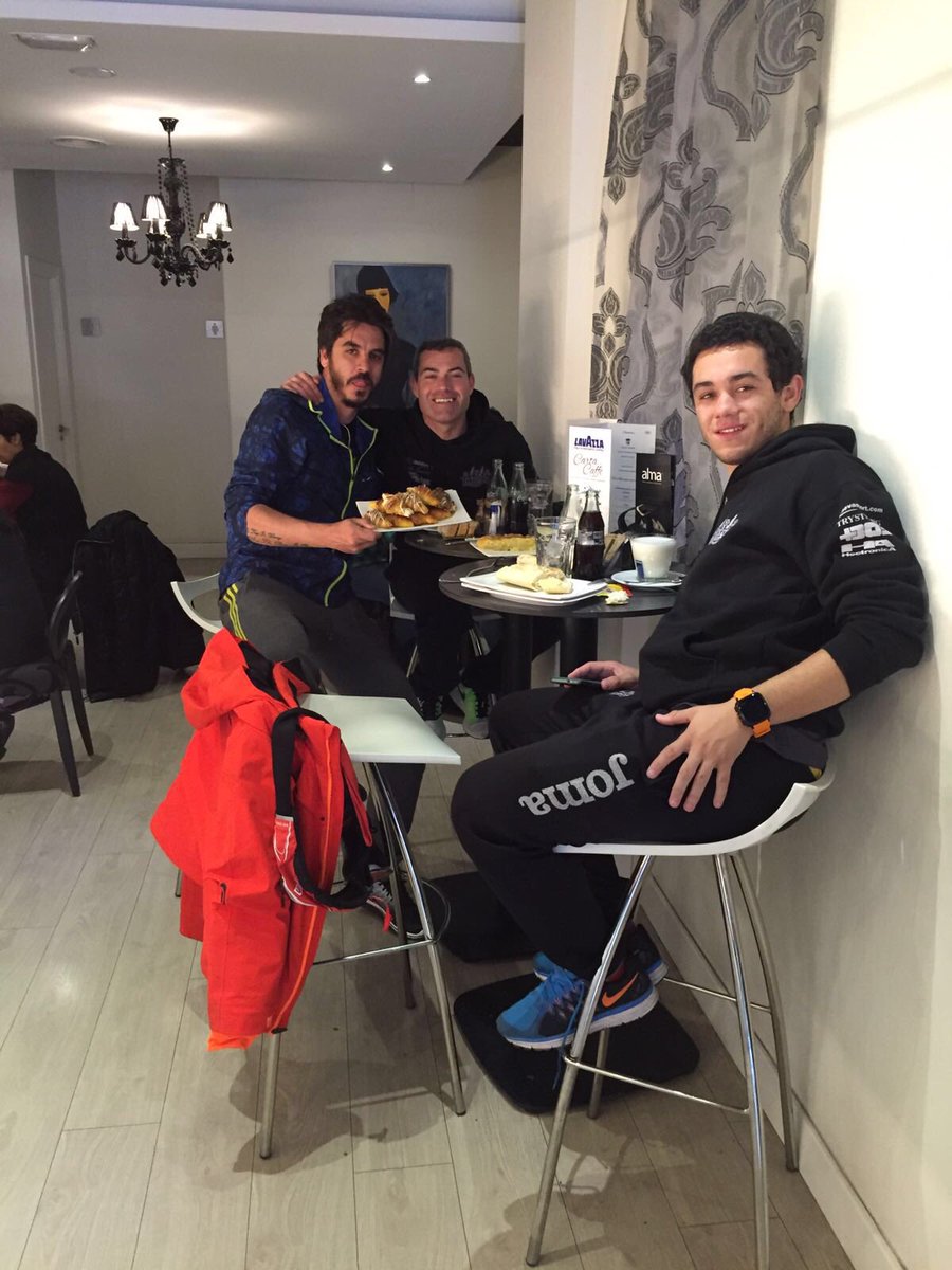 Enhorabuena por esos tiempazos! Sois unos Cracks compis! Mil gracias a <a href="/Los_Manolitos/">Los Manolitos</a> así si q se recupera uno bien!