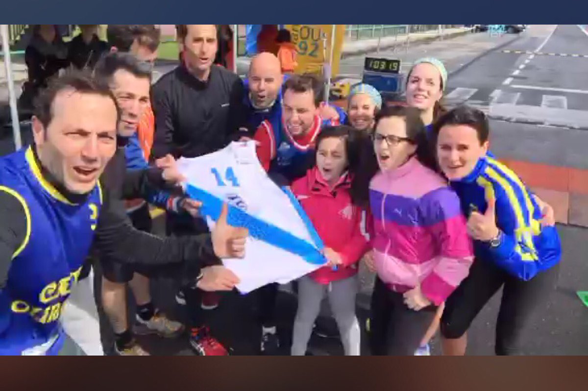 RguezSaa's tweet photo. Grandísima experiencia está mañana en favor de @FEDER_ONG en #Xinzo trasmitida en directo por #Periscope . https://t.co/syoFu8mkHr