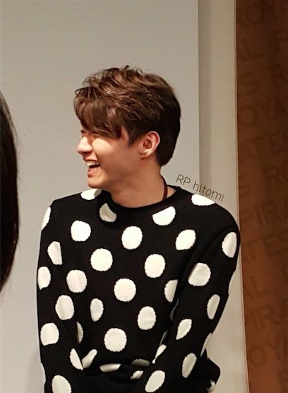 kbandpics's tweet photo. Kim Moonchul ♪ Vocalist &amp; Guitarist ♪ Royal Pirates https://t.co/kOvfeGTHkg