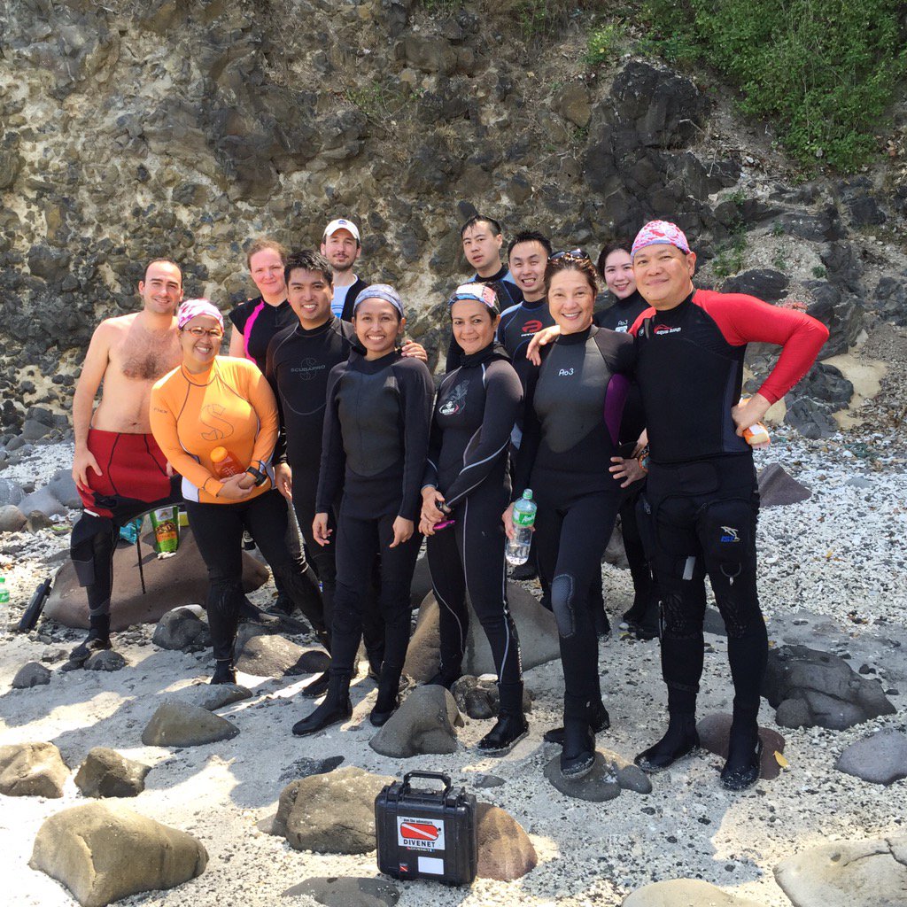 underwaterruby's tweet image. Our dive group during surface interval.