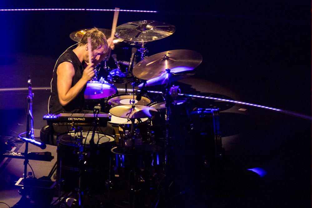 WorldwideMuse's tweet photo. Some shots from Birmingham last night #musebirmingham https://t.co/RzOFvIsiUN